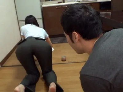 Mẹ cô vợ khiêu gợi và chàng rể dâm