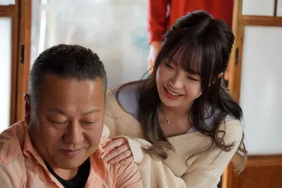 Anh gã chồng rơi vào lưới tình của cô em dâu hư đốn trong chuyến về quê