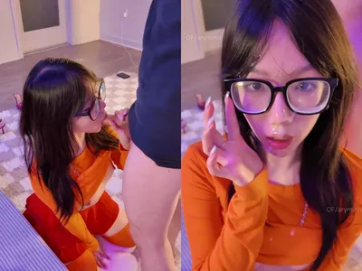 Aryminh mút cục thịt như chưa từng được bú